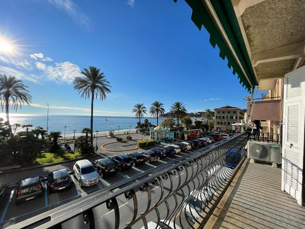 Nuovo Bilocale Frontemare Apartment Varazze Exterior photo